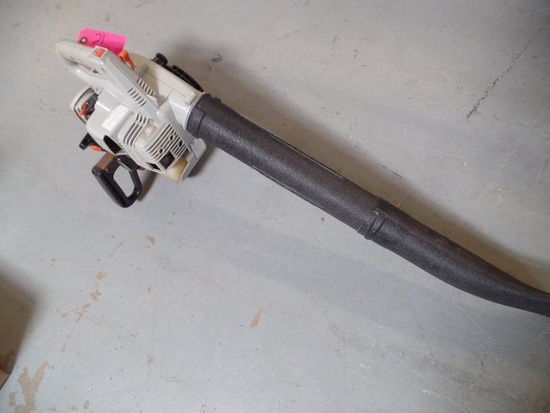Leaf Blower