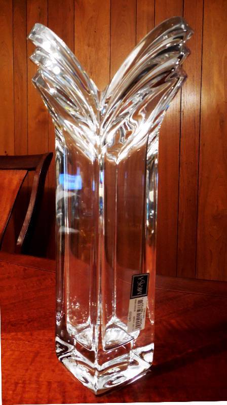 lot 029 image: Tall 12 VINTAGE MIKASA With Label ART DECO V-FLUTE Ruffle V Shape CRYSTAL Flower Vase Retired Pattern - MADE IN GERMANY