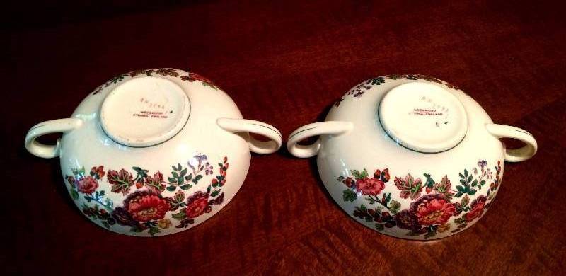 lot 030 image: RARE 2 Vintage Wedgwood Hollyhock Etruria Handled Cream Soup Bowl AK7592