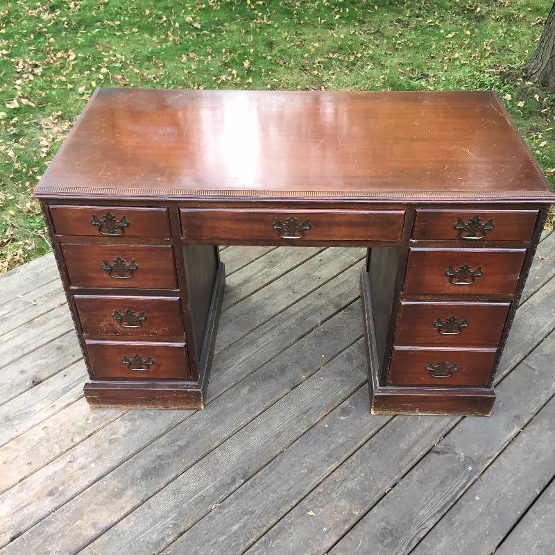 lot 055 image: Magnificent Vintage LOOK ACTUAL HANDCRAFTED & CARVED  Solid Wood Writing Desk
