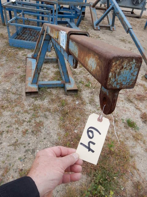 Fork Lift HangingCarrying Boom