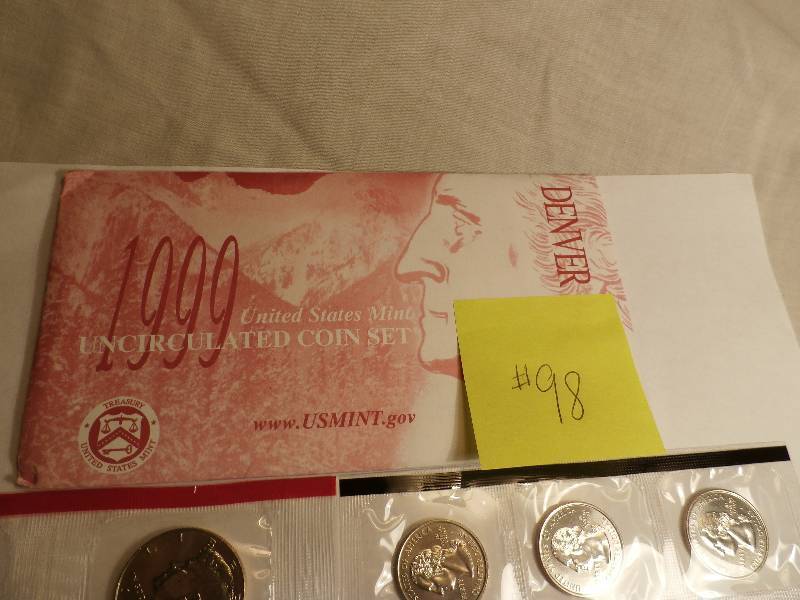Mint Set with 5 Quarters 1999 D