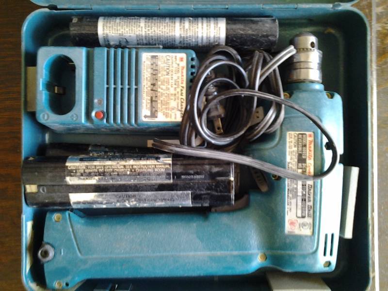 lot 58 image: Makita Drill