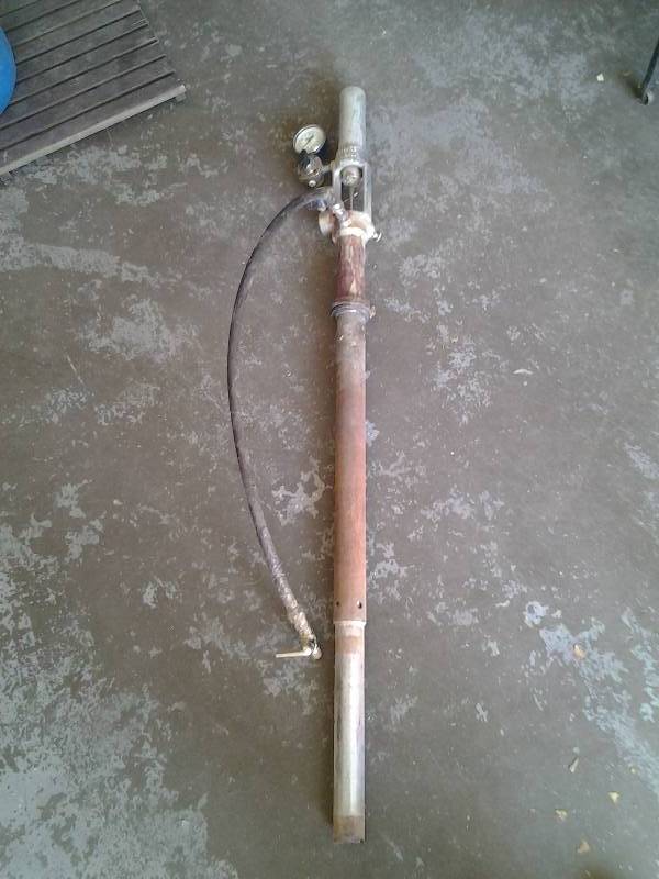 lot 66 image: Binks Pogo Pump With Gauges