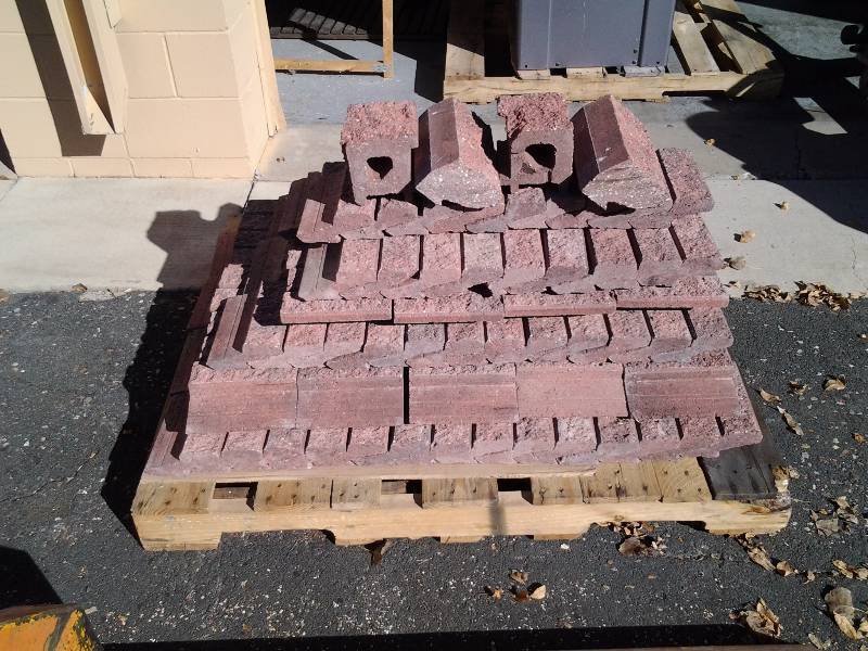 lot 30 image: Pallet Of NOVA Brick (Approximately 190 Pieces)