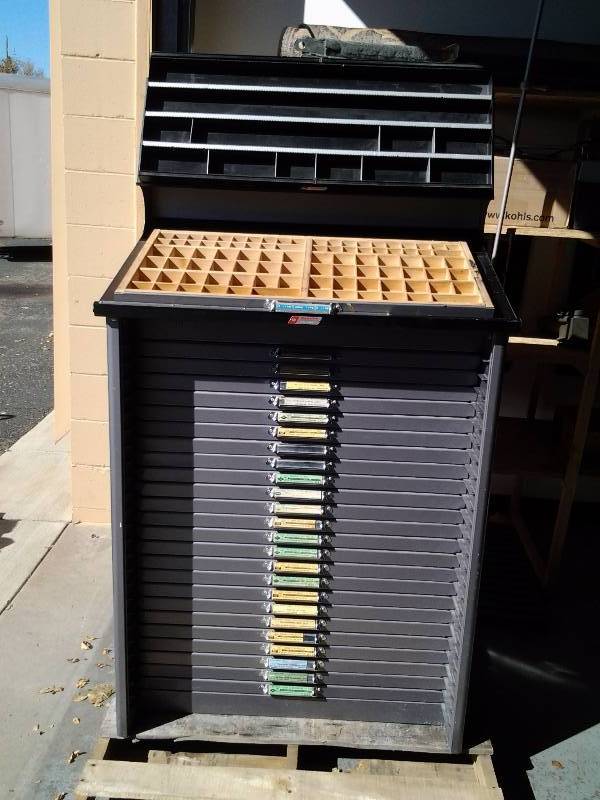 lot 51 image: Printers Cabinet With 24-Drawers FULL Of Type
