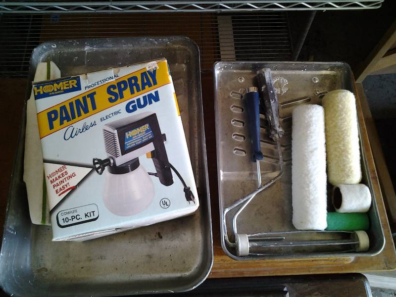 lot 60 image: Homer Airless Sprayer & Painting Supplies