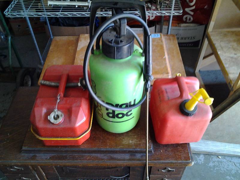 lot 62 image: 2-Gas Cans, Spray-Doc Weed Sprayer
