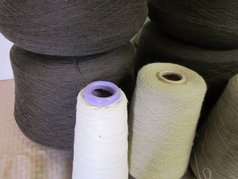 lot 10 image: Brown, Tan, Cream Yarn