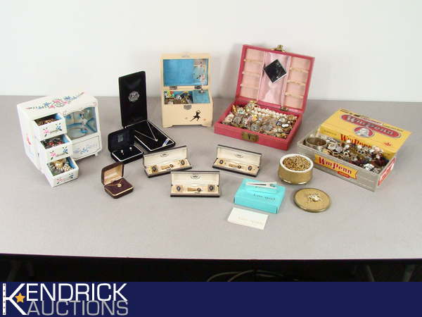Large Lot of Vintage Costume Jewelry