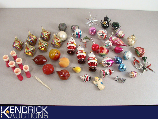 Lot of Higher End Vintage Glass etc. Christmas Ornaments