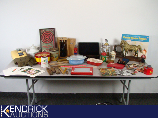 Large Lot of Miscellaneous Collectibles