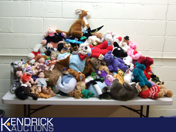 MASSIVE Lot of New Stuffed Animals