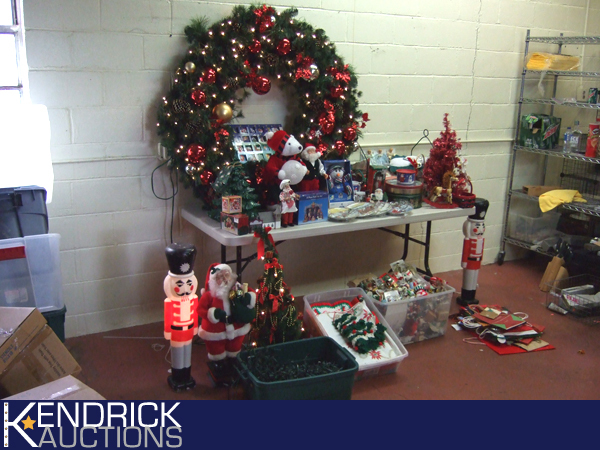 MASSIVE Lot of New Christmas Decorations etc.