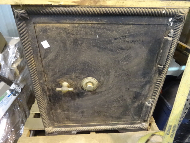 USED Safe