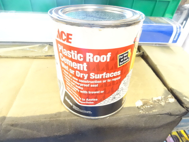 NEW Plastic Roof Cement