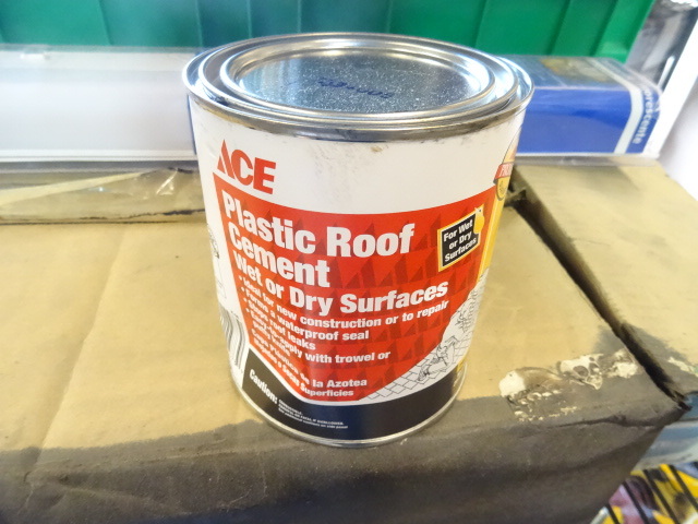 NEW Plastic Roof Cement