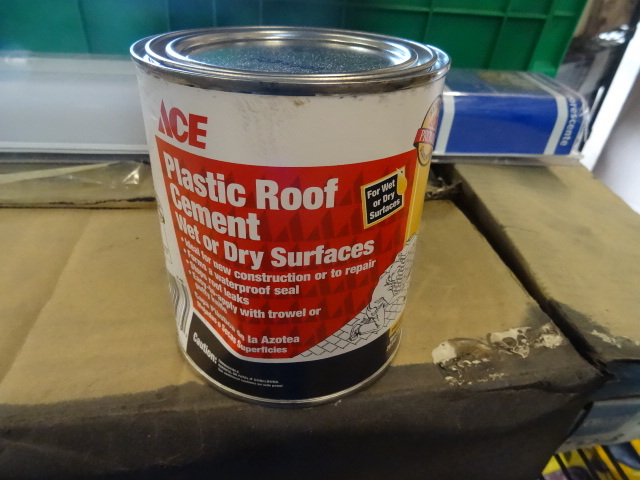 NEW Plastic Roof Cement