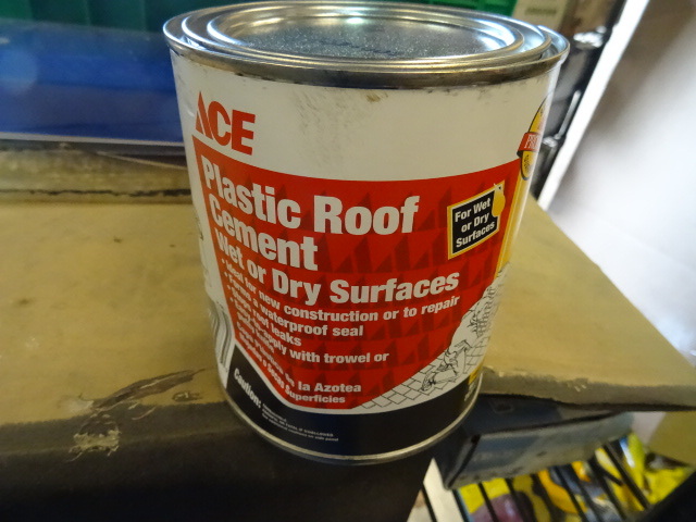 NEW Plastic Roof Cement