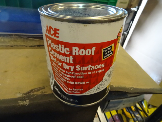 NEW Plastic Roof Cement