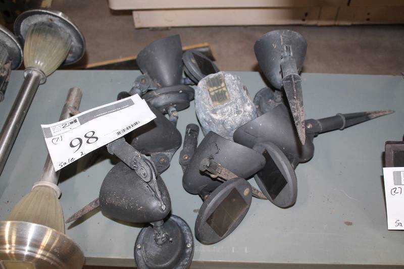 Lot of (7) Solar Powered Exterior Light Fixtures.