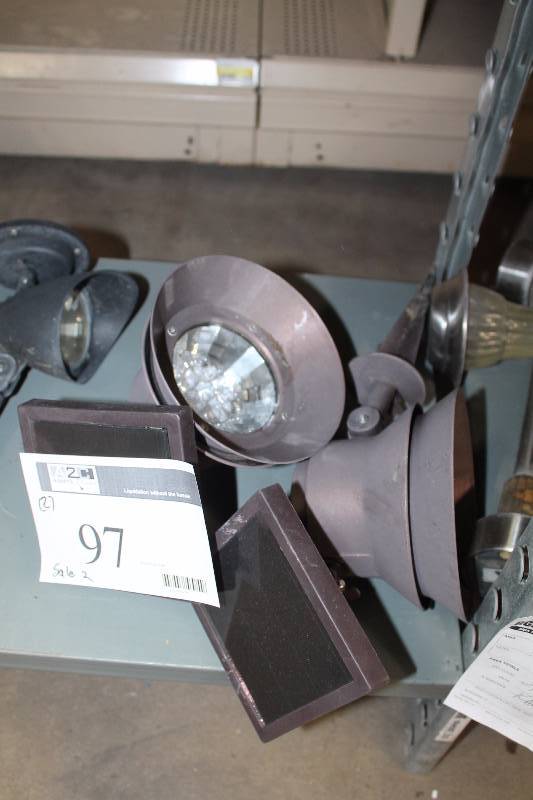 Lot of (2) Solar Powered Exterior Light Fixtures.