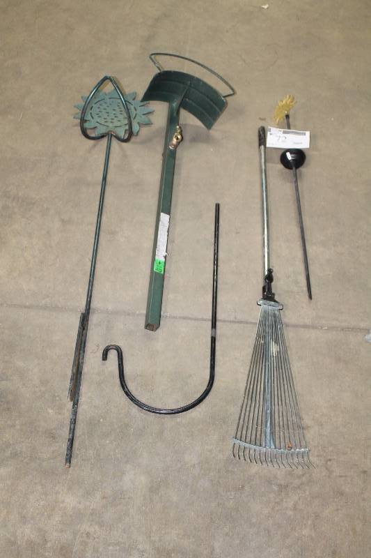 Lot of (4) Sprinklers Includes One Stand.