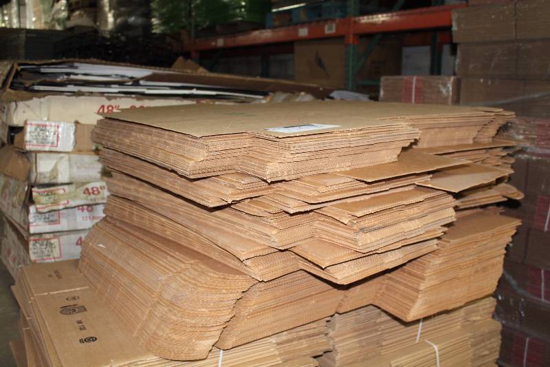 Pallet lot of Foldable Gift Boxes.