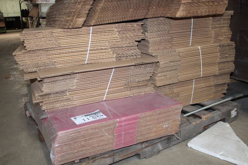 Package Lot of (6) Cardboard Boxes18� x 12� x 12� (5) 20� x 28� x 4� (1).