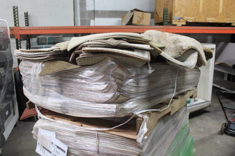 Pallet Lot of Carpet Pieces Miscellaneous Styles & Colors.