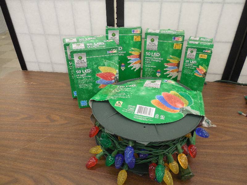 lot 21 image: 7 Sets of Christmas Lights