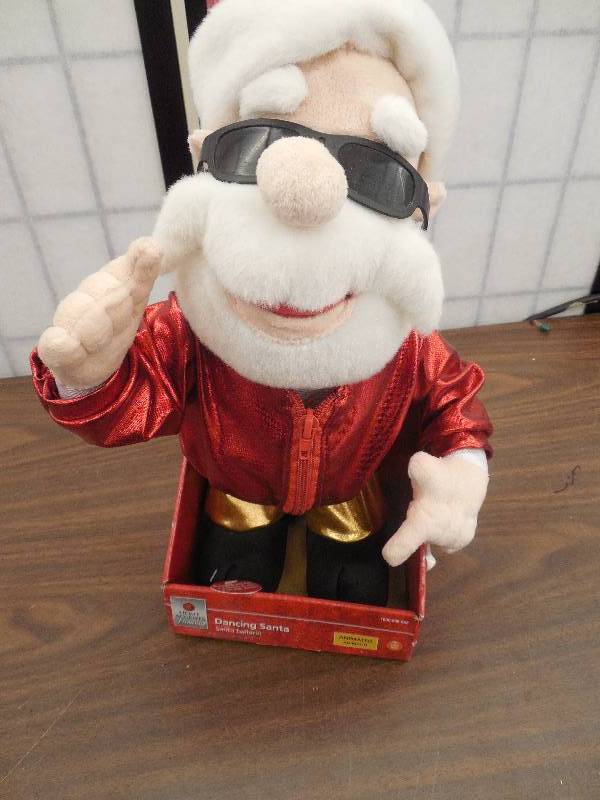 lot 24 image: Home Accents Dancing Santa