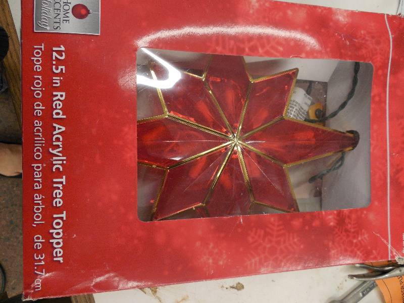 lot 36 image: Christmas Tree Topper & Light Set