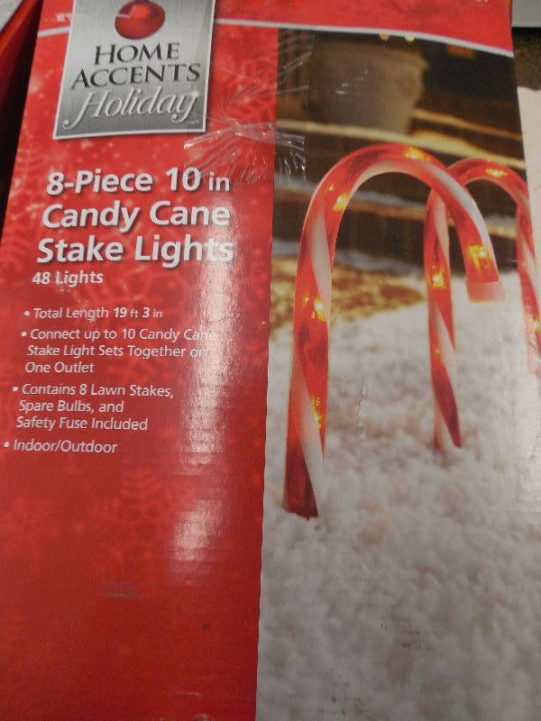 lot 51 image: 8-Piece 10 Candy Cane Stake Lights