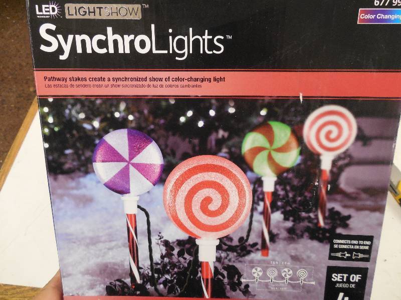 lot 55 image: Lightshow LED Synchro Lights Set of 4