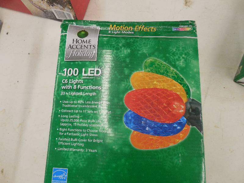 lot 88 image: 100 LED C6 Lights