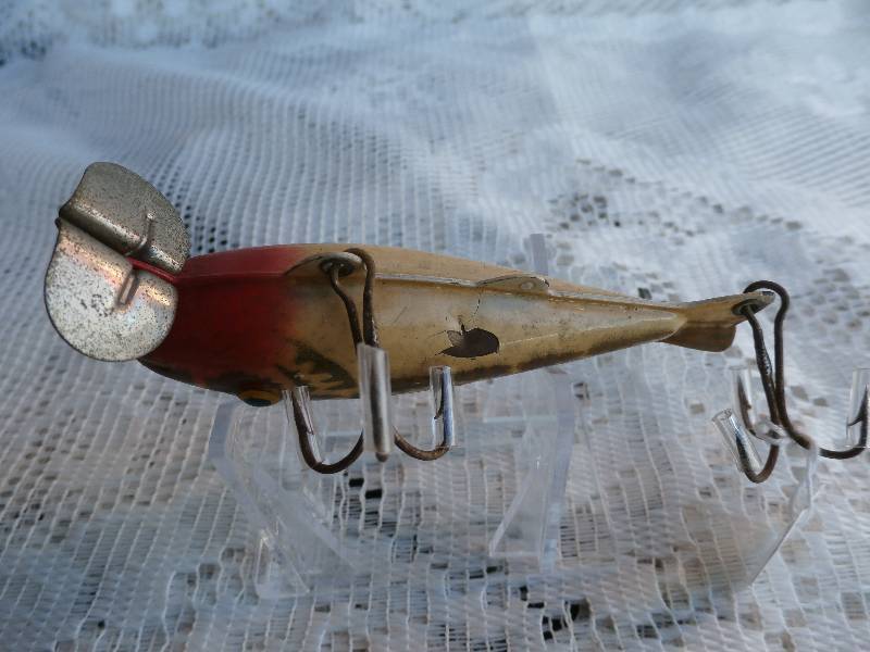 lot 22 image: Outing Mfg Co Bassy-Getum.
