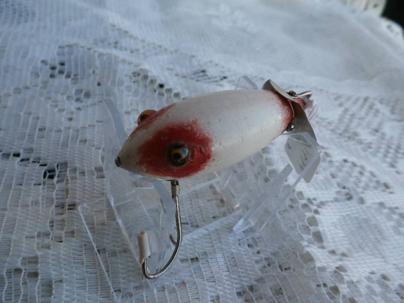 lot 54 image: Heddon - Deep - O - Dive