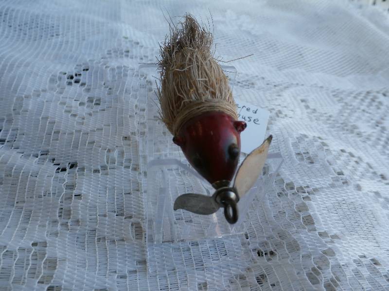 lot 57 image: Paw Paw - Spinnered Hair Mouse