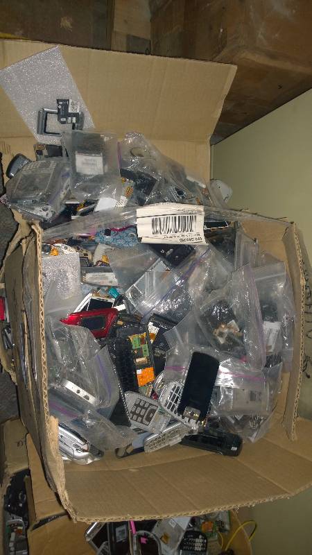 Phone parts (scrap)