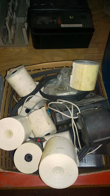 Receipt printer with paper rolls