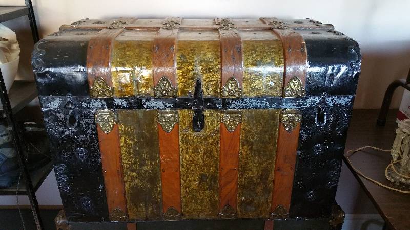 lot 13 image: Fancy Antique Metal Steamer Trunk