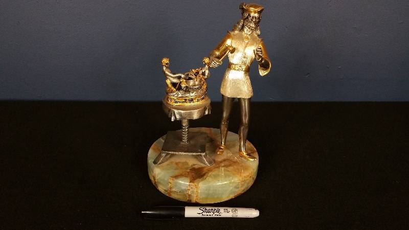 lot 22 image: Italian Metal & Marble Sculpture of a Scuplturer