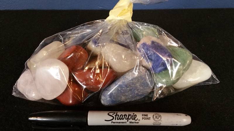 lot 31 image: Polished Rock & Mineral Mixed Bag