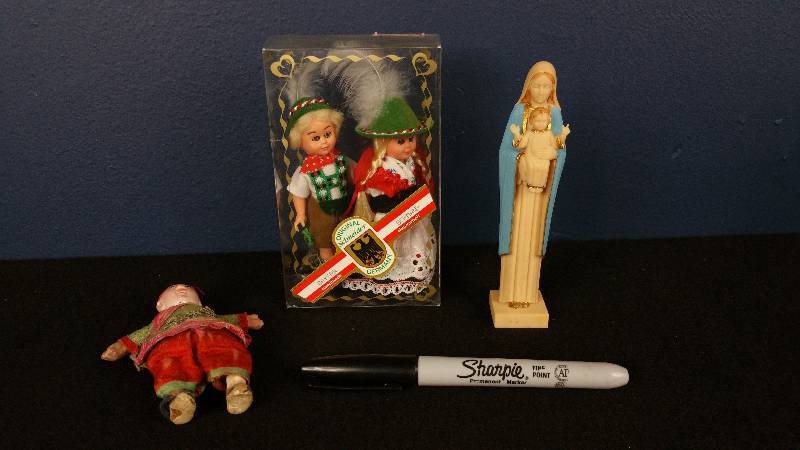lot 77 image: Original Schneider Sleepy Eyes Dolls  More