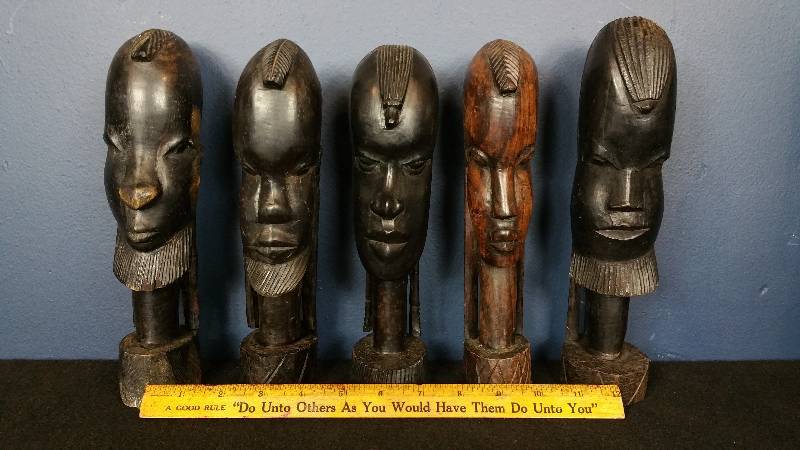 lot 114 image: Collection of Kenya, Africa Wood Sculpture Art