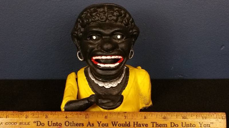 lot 119 image: Black Americana Cast Iron Animated Coin Bank
