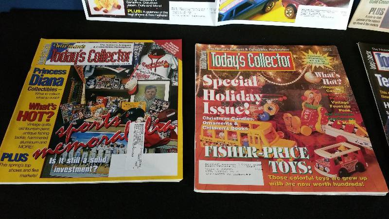 lot 171 image: Box of Todays Collector Magazines