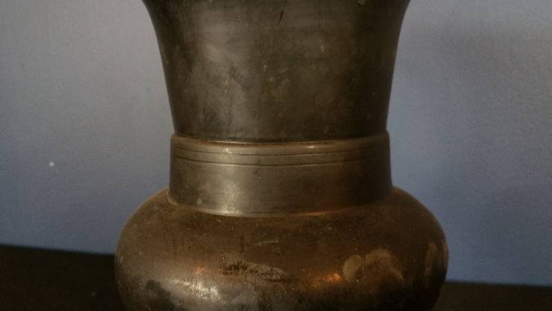 lot 179 image: Antique Tall Spittoon