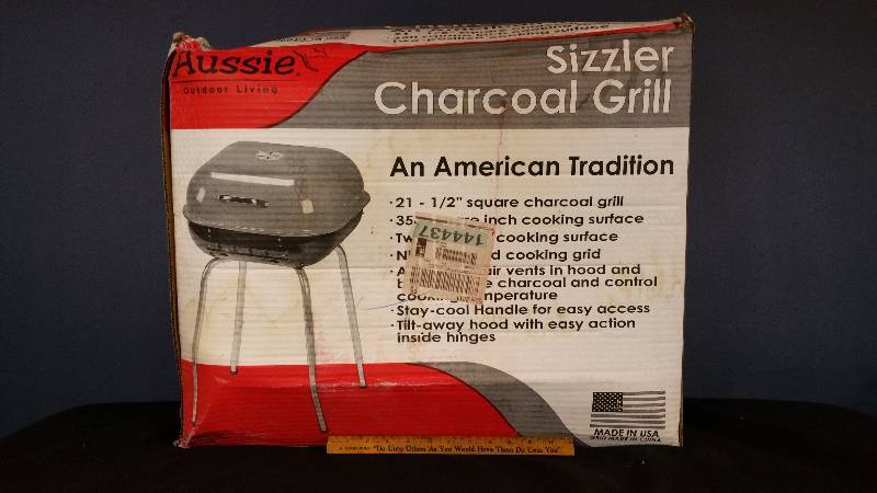 lot 189 image: Aussie Charcoal Grill in the Box